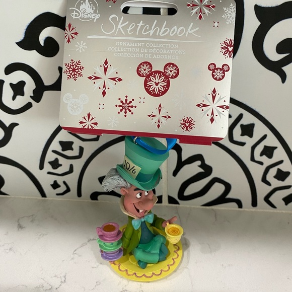 Disney Holiday Disney Sketchbook Ornament 22 The Mad Hatter Alice